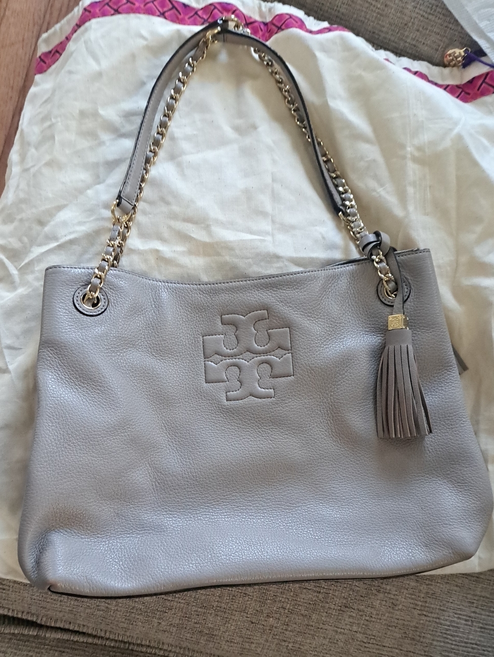 Tory Burch Light Grey Leather Chain-Handle Shoulder Tote with Tassels - Picture 10 of 10